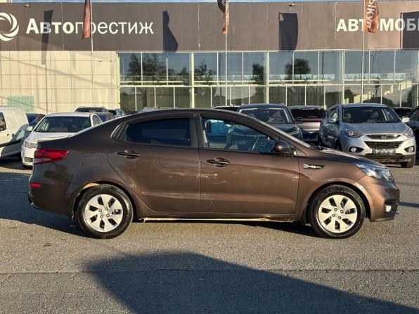 Kia Rio III Рестайлинг с пробегом 2017 года, цена 899 000 рублей, 170788 км, седан, Автокод Объявления