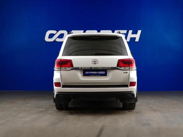 Toyota Land Cruiser 200 Series Рестайлинг 2 с пробегом 2017 года, цена 4 900 999 рублей, 217315 км, внедорожник, Автокод Объявления