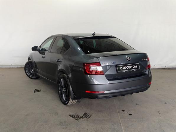 Skoda Octavia III (A7) Рестайлинг с пробегом 2018 года, цена 1 470 000 рублей, 355708 км, лифтбек, Автокод Объявления