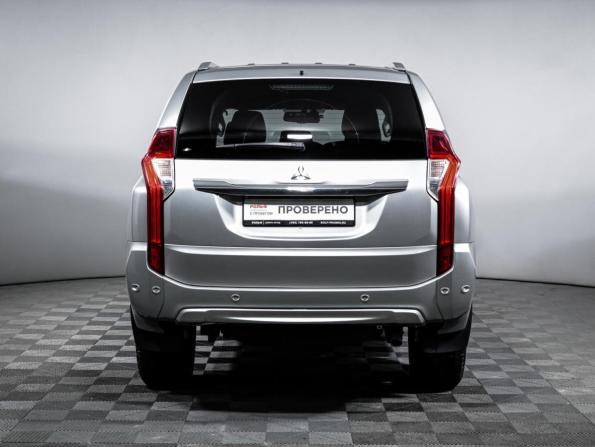 Mitsubishi Pajero Sport III с пробегом 2017 года, цена 3 299 000 рублей, 80000 км, внедорожник, Автокод Объявления