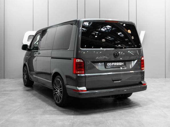 Volkswagen Multivan T6 с пробегом 2018 года, цена 4 719 000 рублей, 146936 км, минивэн, Автокод Объявления