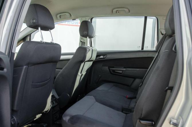 Opel Zafira B Рестайлинг с пробегом 2010 года, цена 599 000 рублей, 179800 км, минивэн, Автокод Объявления