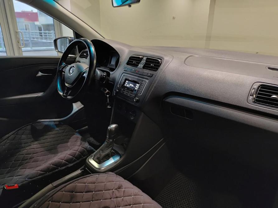 Volkswagen Polo V Рестайлинг Казань  - изображение 13
