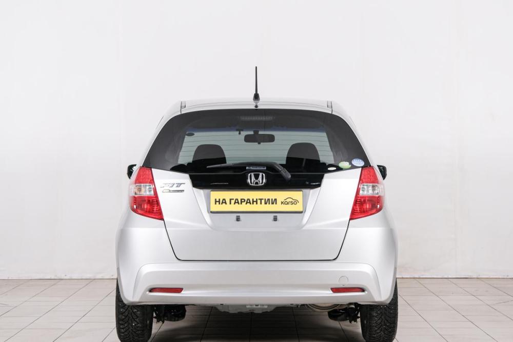 Honda Fit II Красноярск  - изображение 6