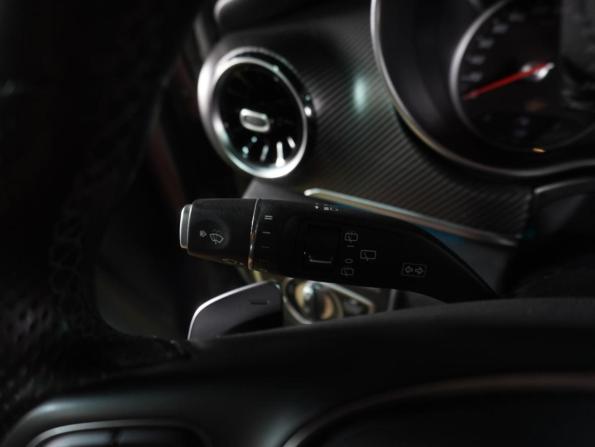 Mercedes-Benz V-Класс III (W447) Рестайлинг с пробегом 2019 года, цена 4 999 000 рублей, 131297 км, минивэн, Автокод Объявления