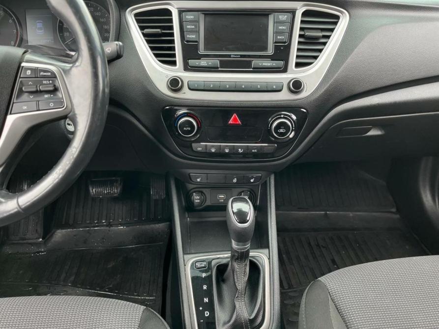 Hyundai Solaris II Буинск  - изображение 10