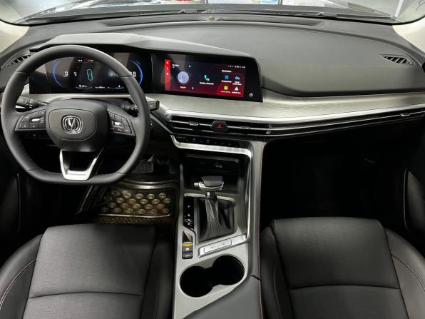 Changan CS35 Plus I Рестайлинг с пробегом 2025 года, цена 2 100 000 рублей, 5500 км, внедорожник, Автокод Объявления