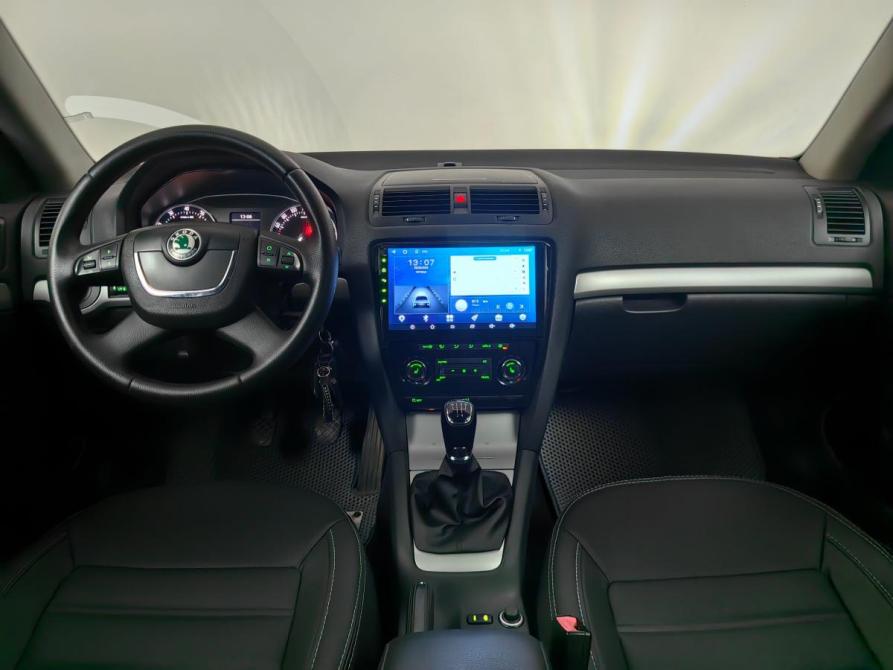 Skoda Octavia II (A5) Рестайлинг Москва  - изображение 6