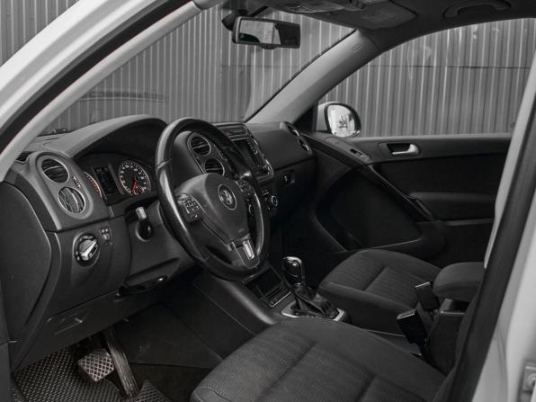 Volkswagen Tiguan I Рестайлинг с пробегом 2012 года, цена 1 100 000 рублей, 208789 км, внедорожник, Автокод Объявления