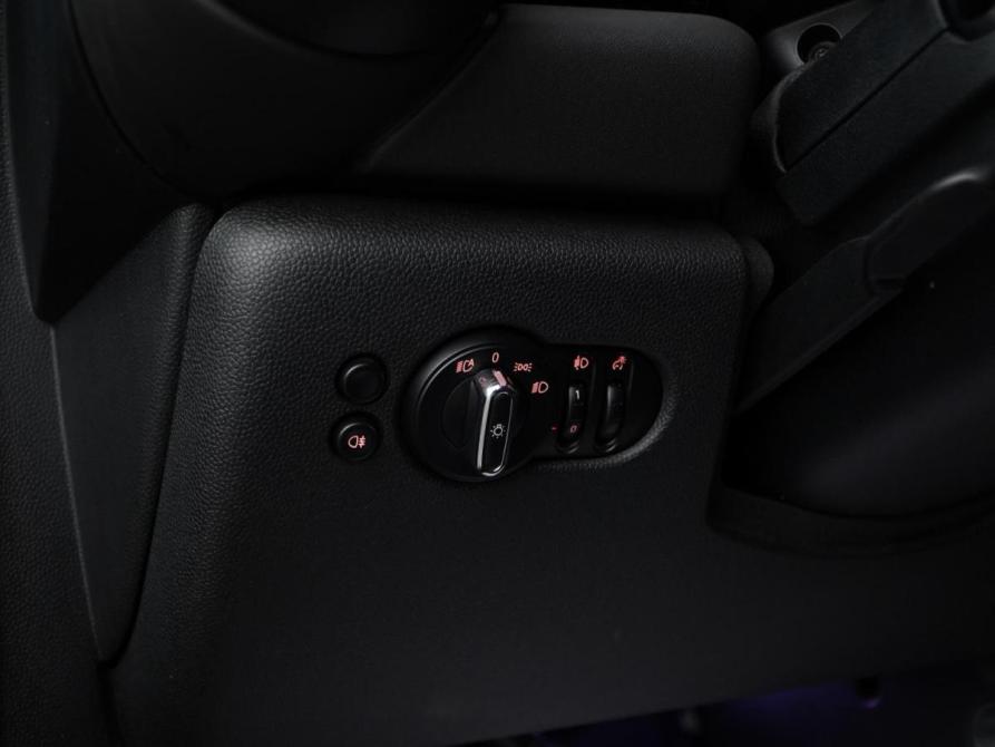 Mini Hatch III (F55/F56) Рестайлинг Москва  - изображение 12