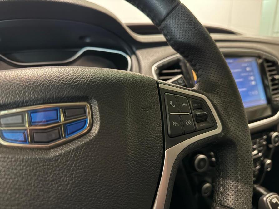 Geely Emgrand X7 I Рестайлинг 2 Самара  - изображение 17