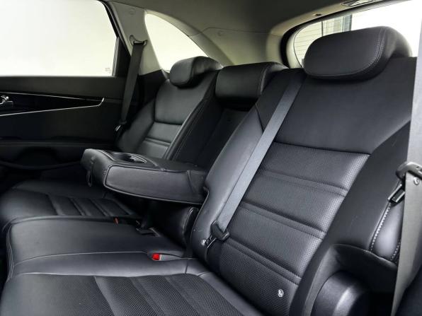 Kia Sorento III Prime Рестайлинг с пробегом 2019 года, цена 2 599 000 рублей, 117000 км, внедорожник, Автокод Объявления