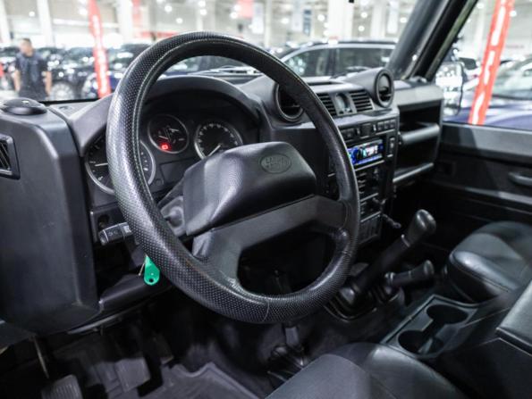 Land Rover Defender I Рестайлинг с пробегом 2007 года, цена 1 650 000 рублей, 100111 км, внедорожник, Автокод Объявления