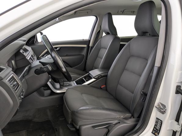 Volvo XC70 II Рестайлинг с пробегом 2014 года, цена 1 990 000 рублей, 228704 км, универсал, Автокод Объявления