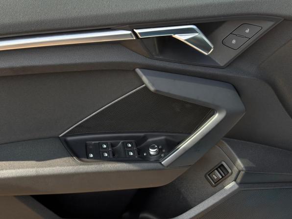 Audi A3 IV (8Y) с пробегом 2021 года, цена 1 900 000 рублей, 116297 км, седан, Автокод Объявления