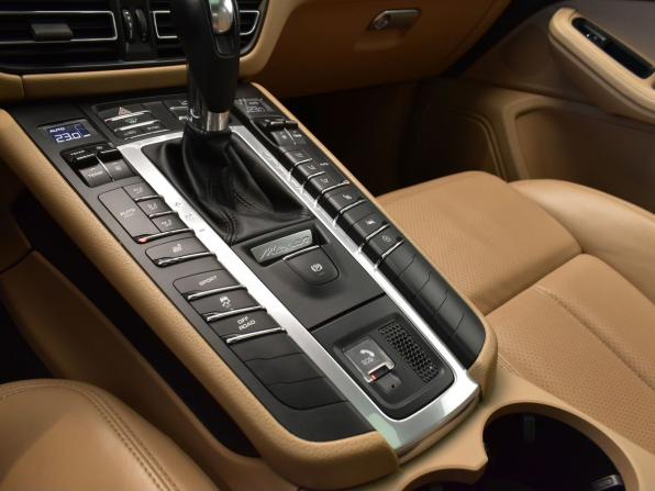 Porsche Macan I Рестайлинг с пробегом 2021 года, цена 4 520 000 рублей, 138052 км, внедорожник, Автокод Объявления