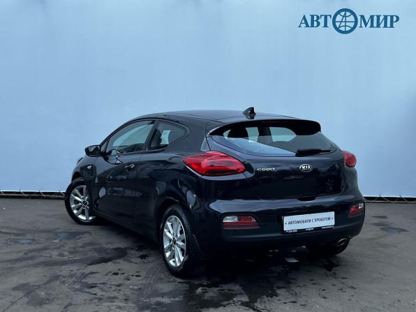 Kia Ceed II Рестайлинг с пробегом 2017 года, цена 1 430 000 рублей, 115562 км, хэтчбек, Автокод Объявления