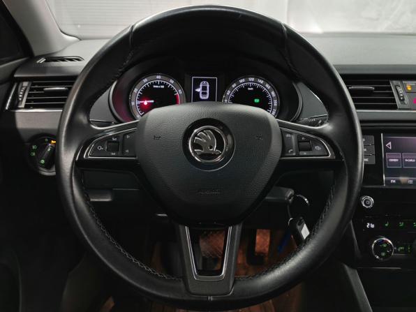 Skoda Octavia III (A7) с пробегом 2017 года, цена 1 595 000 рублей, 99509 км, лифтбек, Автокод Объявления