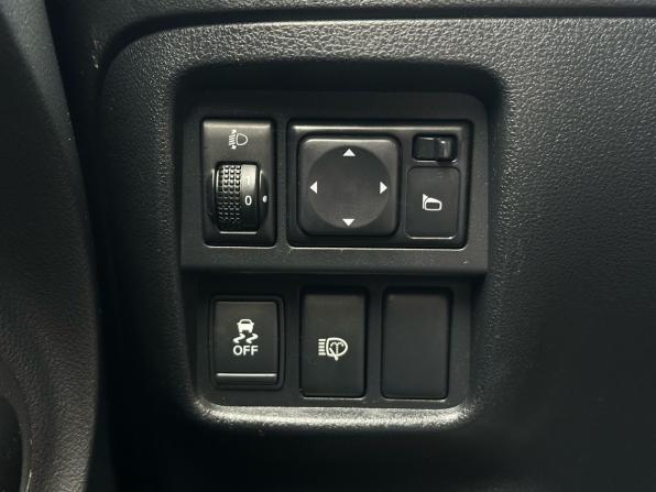Nissan Juke I с пробегом 2013 года, цена 889 000 рублей, 234722 км, внедорожник, Автокод Объявления