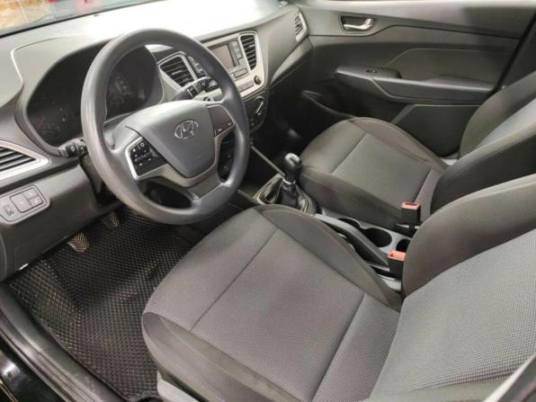 Hyundai Solaris II с пробегом 2019 года, цена 1 274 110 рублей, 129021 км, седан, Автокод Объявления