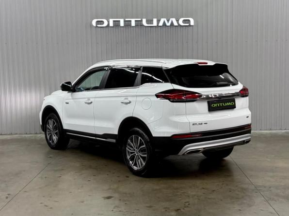 Geely Atlas Pro с пробегом 2024 года, цена 1 697 000 рублей, 127000 км, внедорожник, Автокод Объявления