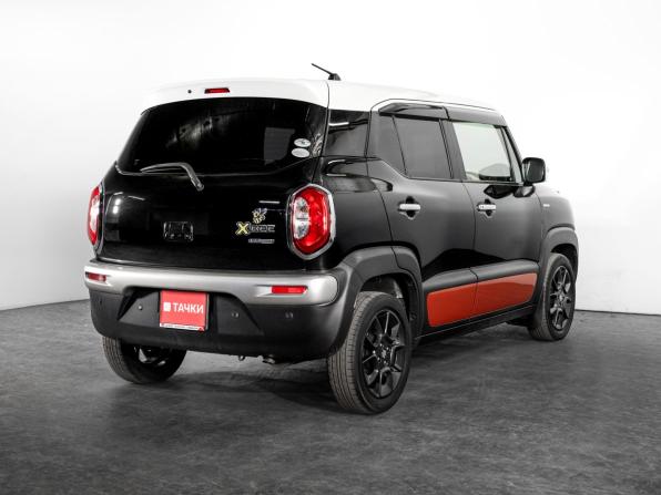 Suzuki Xbee I с пробегом 2017 года, цена 1 329 500 рублей, 124210 км, внедорожник, Автокод Объявления