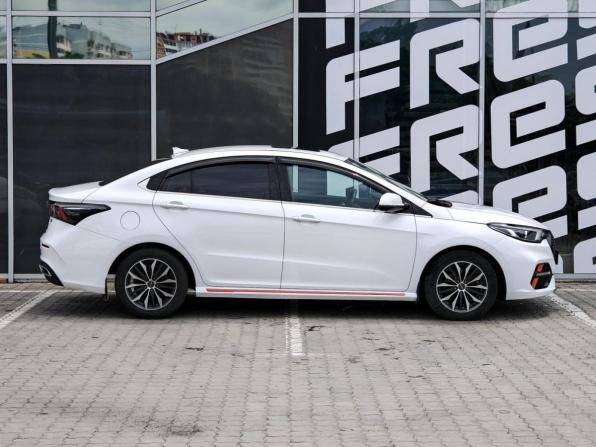Omoda S5 с пробегом 2023 года, цена 1 390 000 рублей, 37552 км, седан, Автокод Объявления