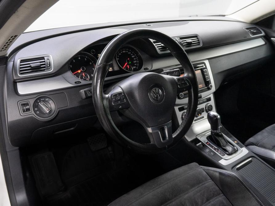 Volkswagen Passat CC I Рестайлинг Тюмень  - изображение 10