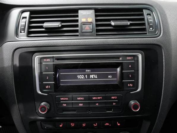 Volkswagen Jetta VI Рестайлинг с пробегом 2015 года, цена 1 150 000 рублей, 155168 км, седан, Автокод Объявления