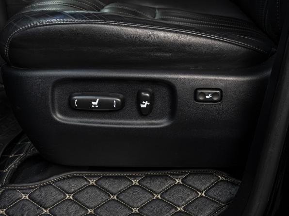 Toyota Land Cruiser 200 Series Рестайлинг 2 с пробегом 2020 года, цена 7 999 000 рублей, 60903 км, внедорожник, Автокод Объявления