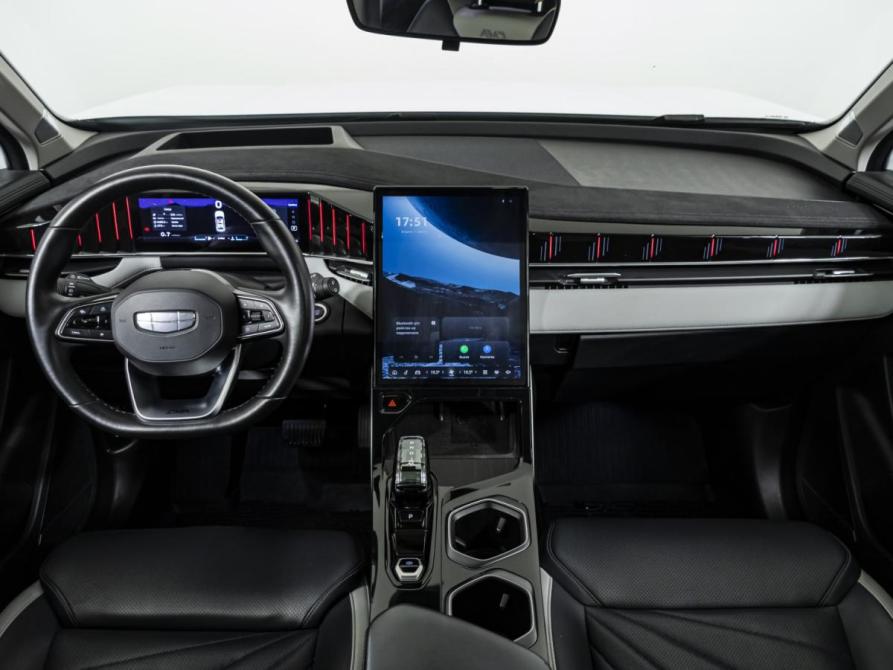 Geely Atlas II Москва  - изображение 14