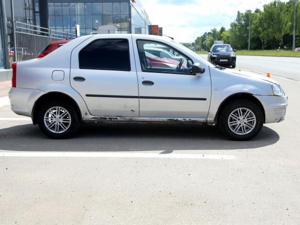 Renault Logan I Рестайлинг с пробегом 2012 года, цена 199 000 рублей, 338000 км, седан, Автокод Объявления