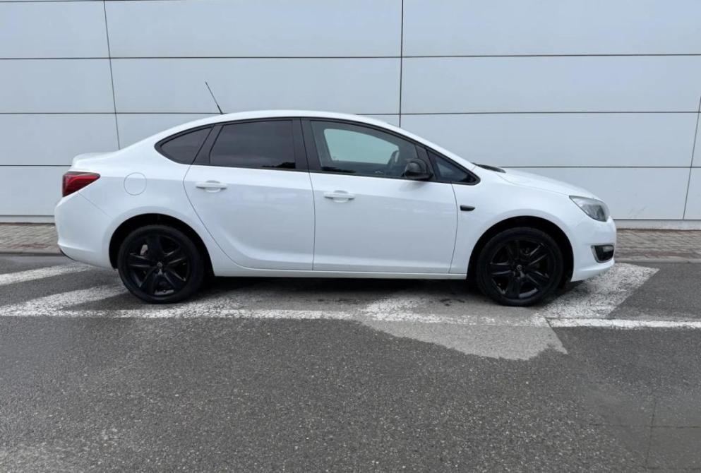 Opel Astra J Рестайлинг Ставрополь  - изображение 5