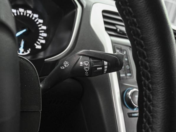Ford Mondeo V с пробегом 2015 года, цена 1 134 000 рублей, 278152 км, седан, Автокод Объявления