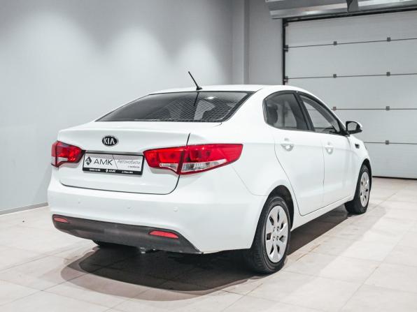 Kia Rio III с пробегом 2015 года, цена 900 000 рублей, 111302 км, седан, Автокод Объявления