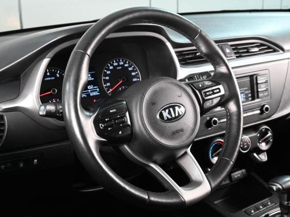 Kia Rio IV Рестайлинг с пробегом 2021 года, цена 1 649 000 рублей, 60353 км, седан, Автокод Объявления