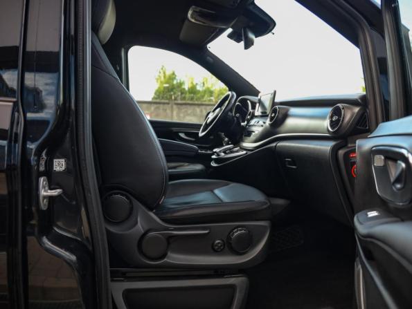 Mercedes-Benz V-Класс III (W447) Рестайлинг с пробегом 2020 года, цена 4 699 000 рублей, 120151 км, минивэн, Автокод Объявления