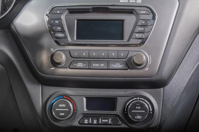Kia Rio III с пробегом 2012 года, цена 999 000 рублей, 94200 км, седан, Автокод Объявления