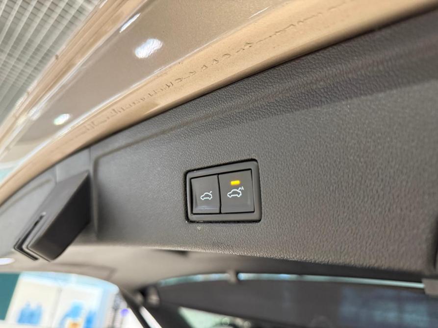 Volkswagen Touareg III Великий Новгород  - изображение 15