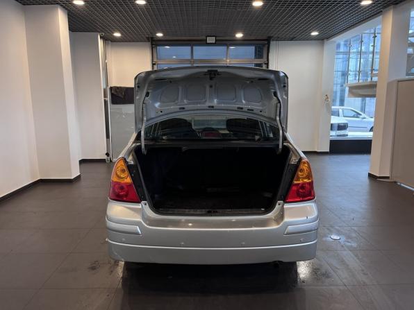 Suzuki Liana I Рестайлинг с пробегом 2005 года, цена 239 000 рублей, 193907 км, седан, Автокод Объявления