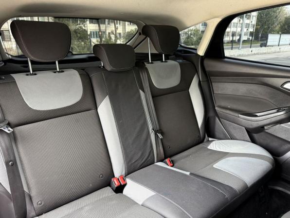 Ford Focus III с пробегом 2013 года, цена 830 000 рублей, 181343 км, хэтчбек, Автокод Объявления