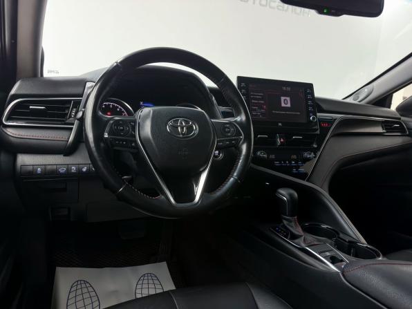 Toyota Camry VIII (XV70) Рестайлинг с пробегом 2021 года, цена 2 699 000 рублей, 150000 км, седан, Автокод Объявления