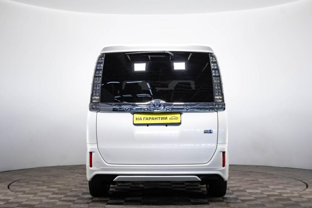 Toyota Voxy III (R80) Пермь  - изображение 6