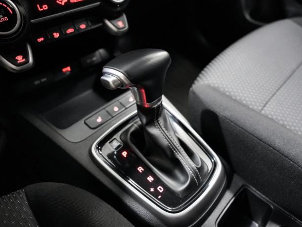 Kia Rio IV Рестайлинг с пробегом 2020 года, цена 1 770 000 рублей, 57765 км, седан, Автокод Объявления