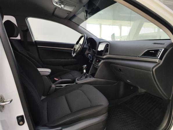 Hyundai Elantra VI (AD) с пробегом 2017 года, цена 1 230 000 рублей, 133686 км, седан, Автокод Объявления