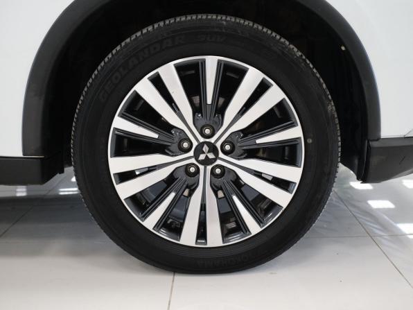 Mitsubishi Outlander III Рестайлинг 3 с пробегом 2020 года, цена 2 597 000 рублей, 78356 км, внедорожник, Автокод Объявления