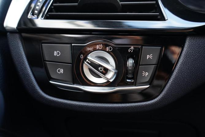 BMW 5 серии VII (G30/G31/G38) с пробегом 2017 года, цена 3 140 000 рублей, 122623 км, седан, Автокод Объявления