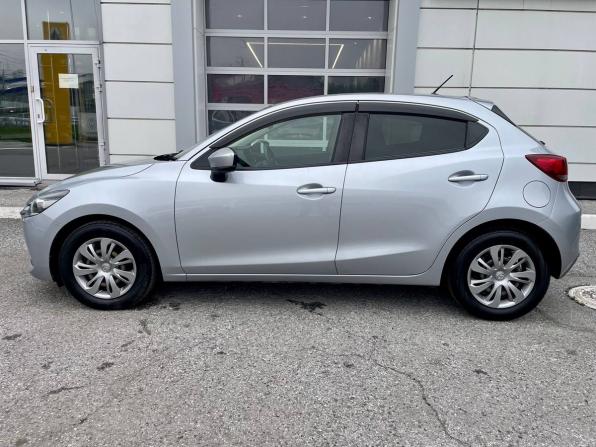 Mazda 2 III (DJ) Рестайлинг с пробегом 2020 года, цена 1 350 000 рублей, 112236 км, хэтчбек, Автокод Объявления