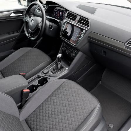 Volkswagen Tiguan II с пробегом 2018 года, цена 2 380 000 рублей, 163100 км, внедорожник, Автокод Объявления