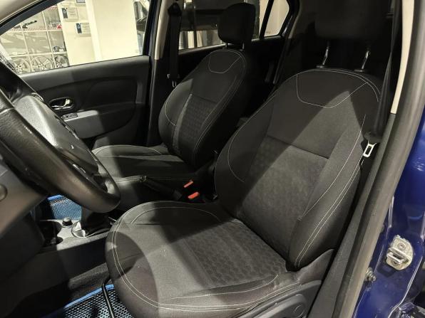Renault Logan II с пробегом 2014 года, цена 699 000 рублей, 148000 км, седан, Автокод Объявления